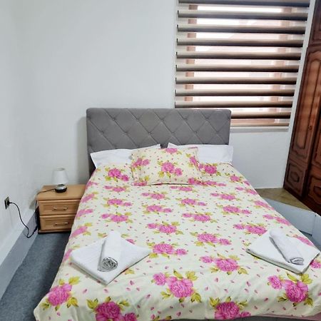 Apartman Family サラエヴォ エクステリア 写真